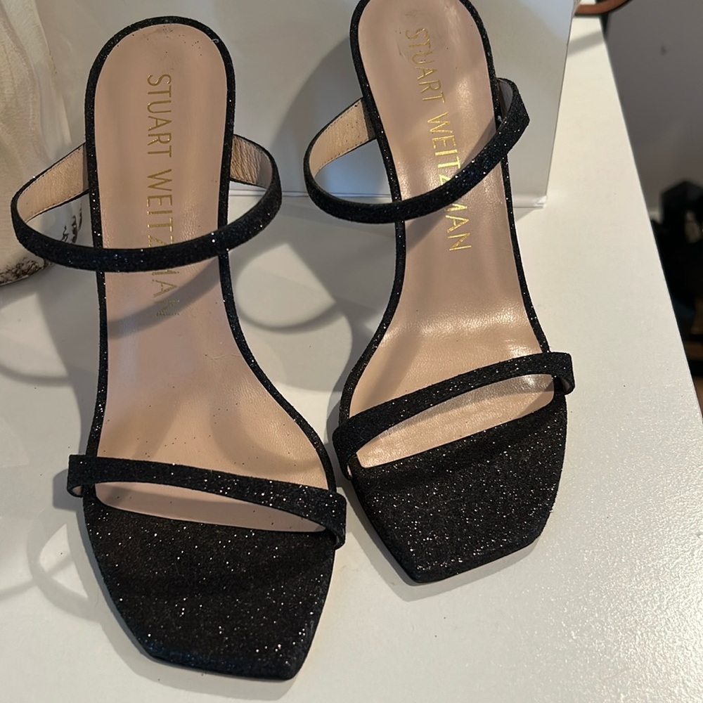 Stuart Weitzman size 9